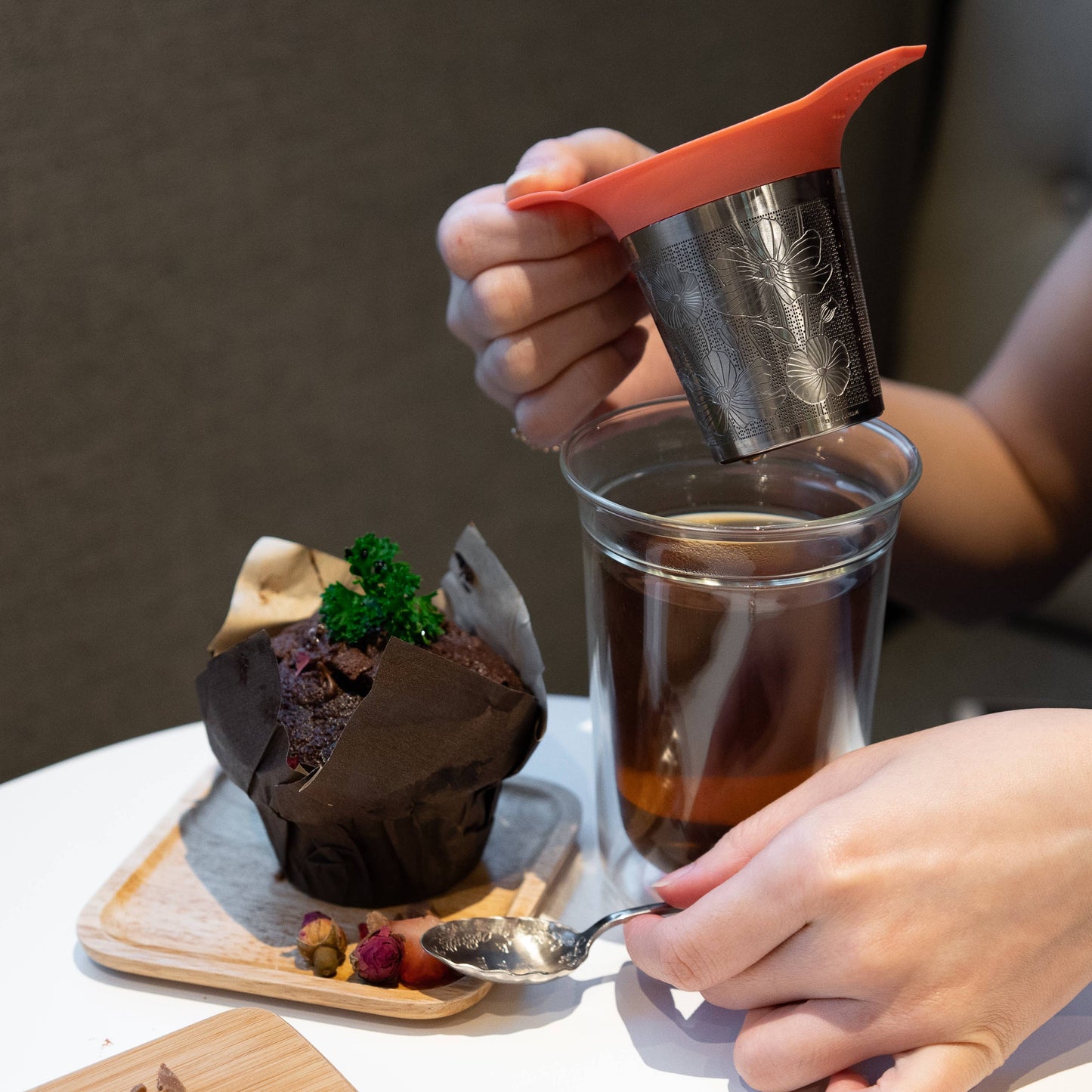 Essential Loose Leaf Tea Infuser with Silicone Handles - Orange