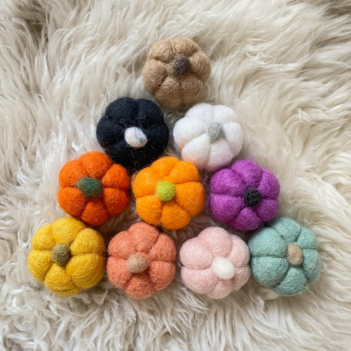 Felt Pumpkins | Mix & Match Your Pumpkin Patch
