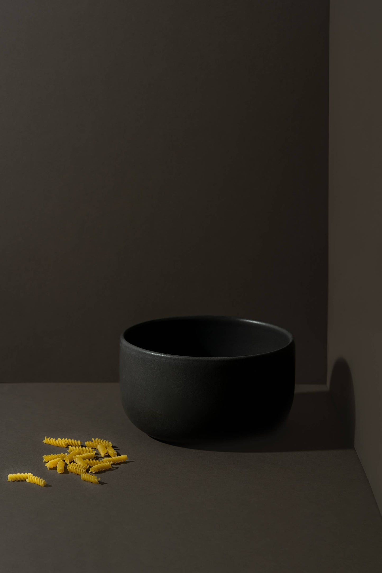 Stoneware Serving Bowl | Youlha 68 Oz: Matte Terracotta/ Shiny Terracotta