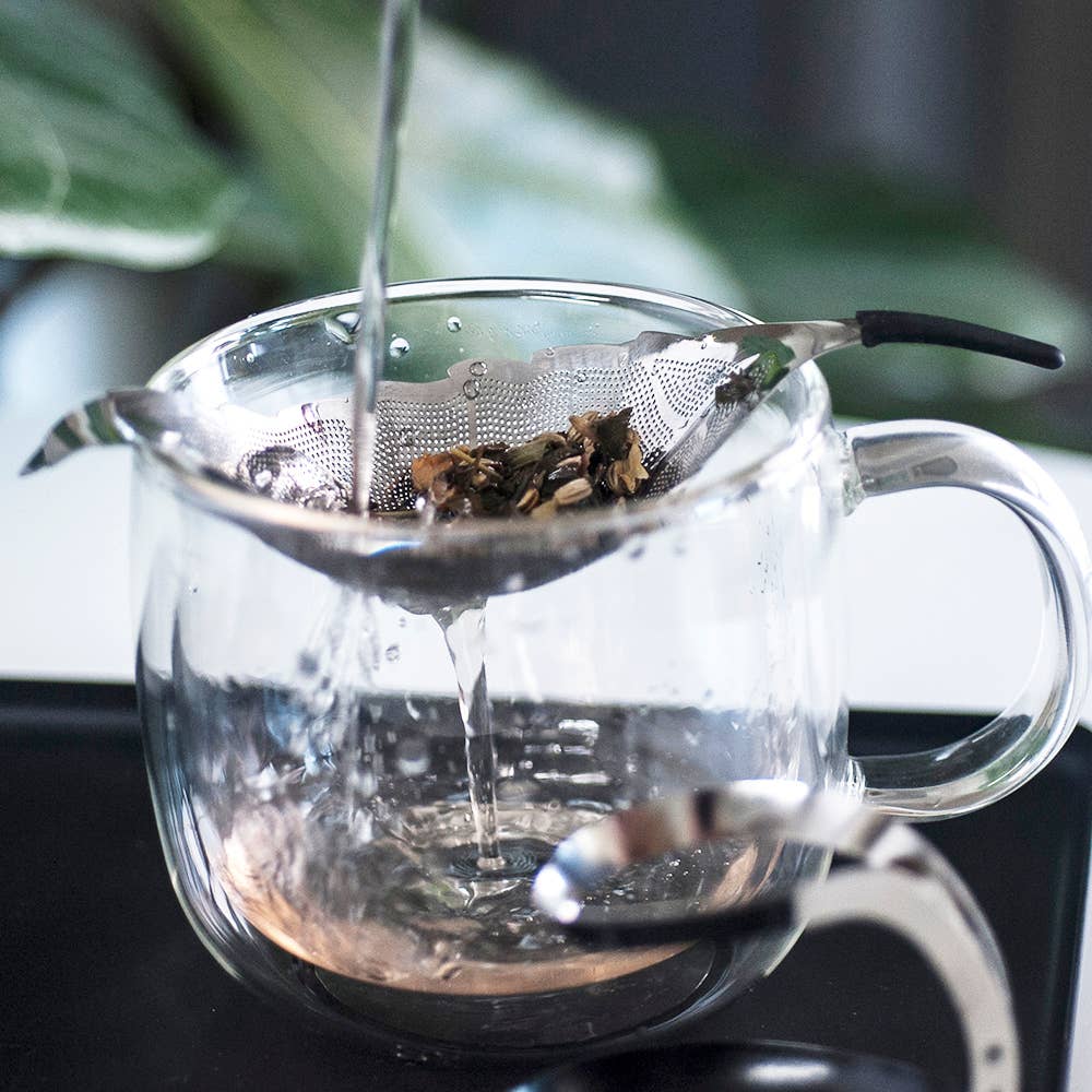 Leaf Shaped Tea Strainer - Silver