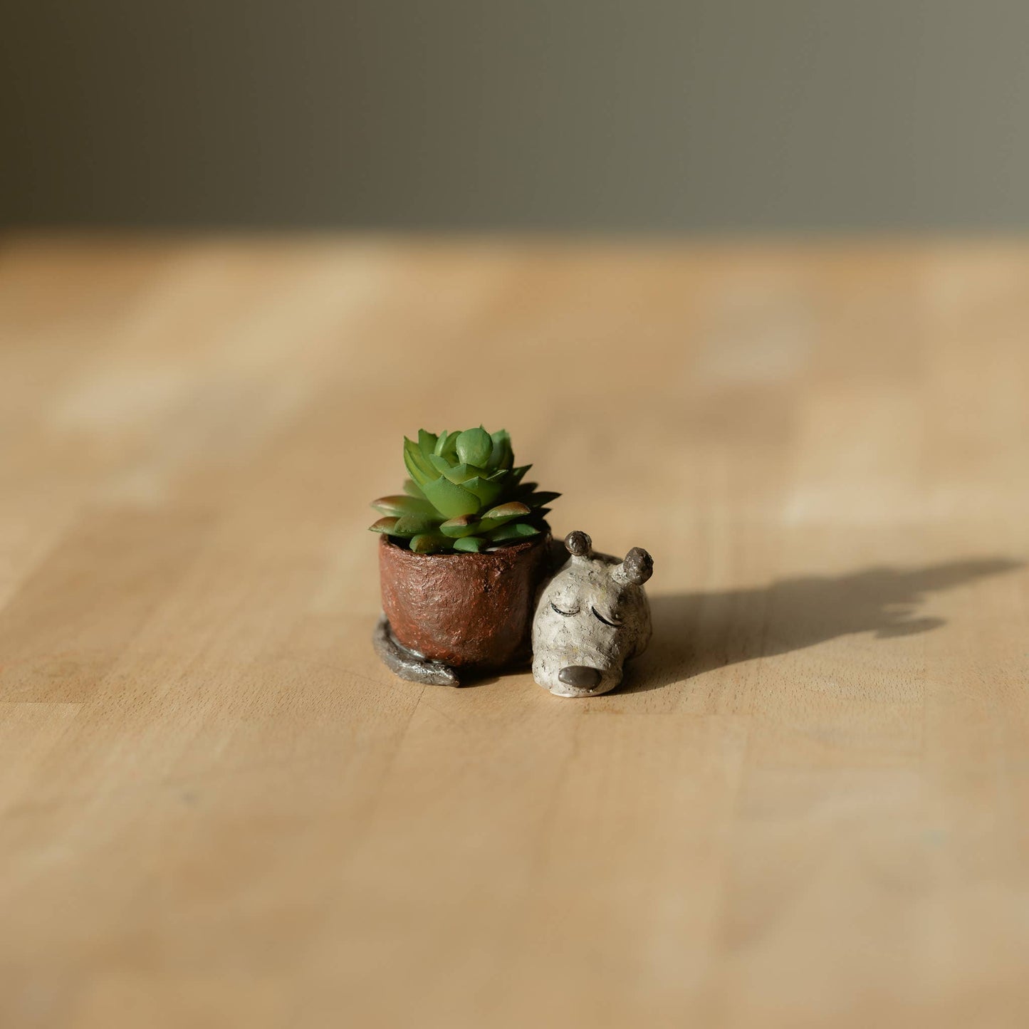 Baby Dreamer Dog Mini Blobhouse Planter