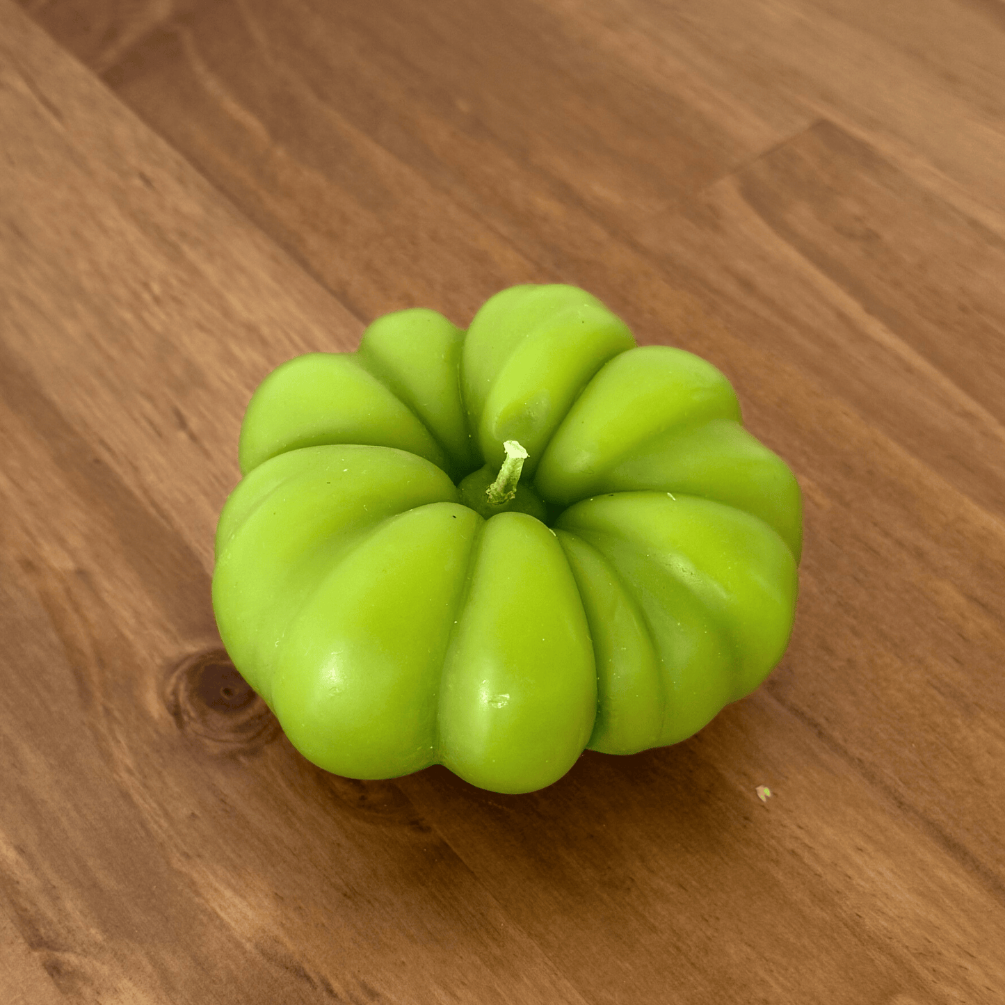 Beeswax Medium Heirloom Tomato Candle